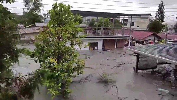 钱投网 桦加沙重创台湾花莲大量家具街上漂 已酿14死34伤